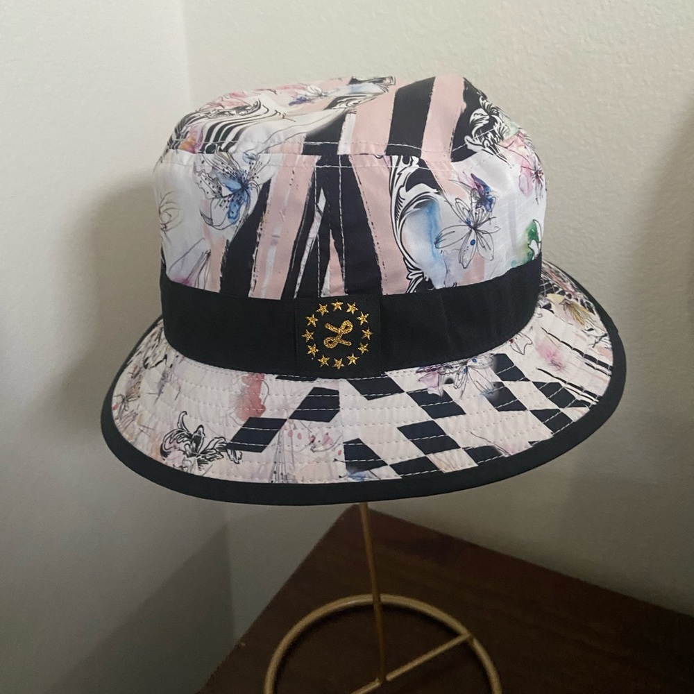 Reversed checker bucket hat - Picture 4 of 4